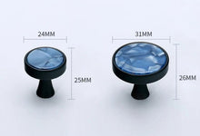 Load image into Gallery viewer, Conran - Modern Round Handle