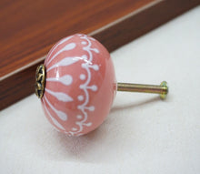 Load image into Gallery viewer, Anouk - Ceramic Macaroon Cupboard &amp; Door Handle
