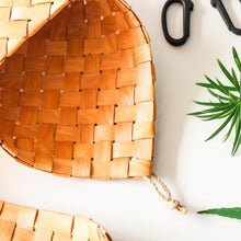 Load image into Gallery viewer, Evalyn - Natural Wicker Wall Hanging Planter
